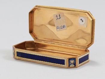 A Swiss late 18th century/early 19th century gold and enamel snuff-box.