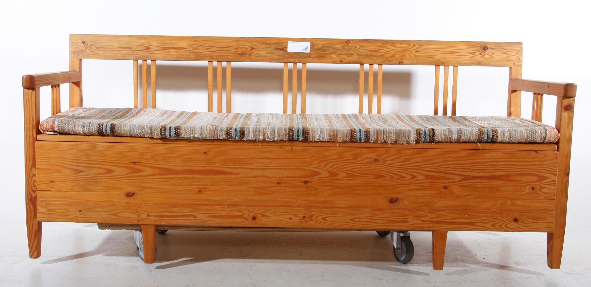 SOFFA. 1800/1900-tal.