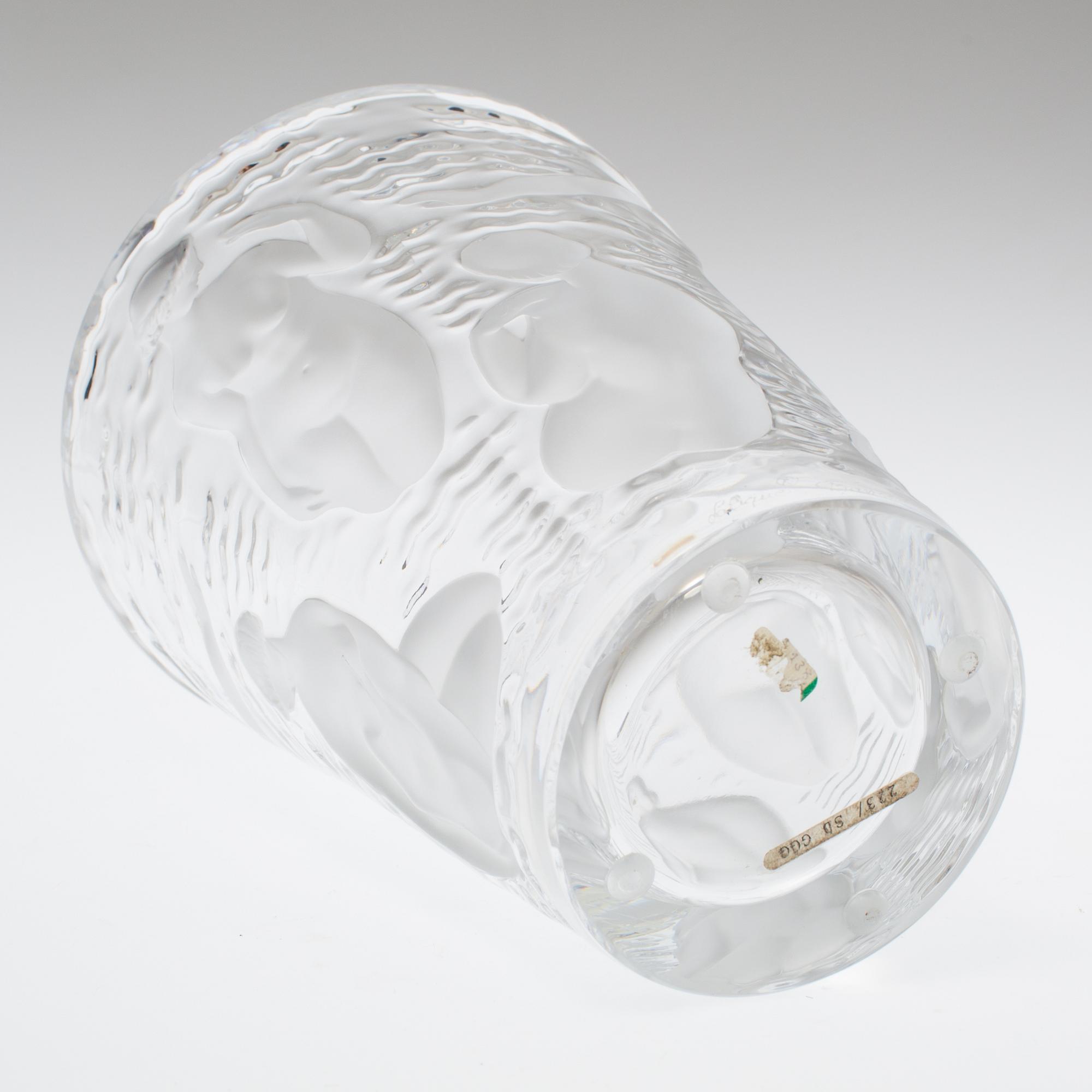 A French 'Ondines' glass Laligue vase, signed 'Lalique France'.