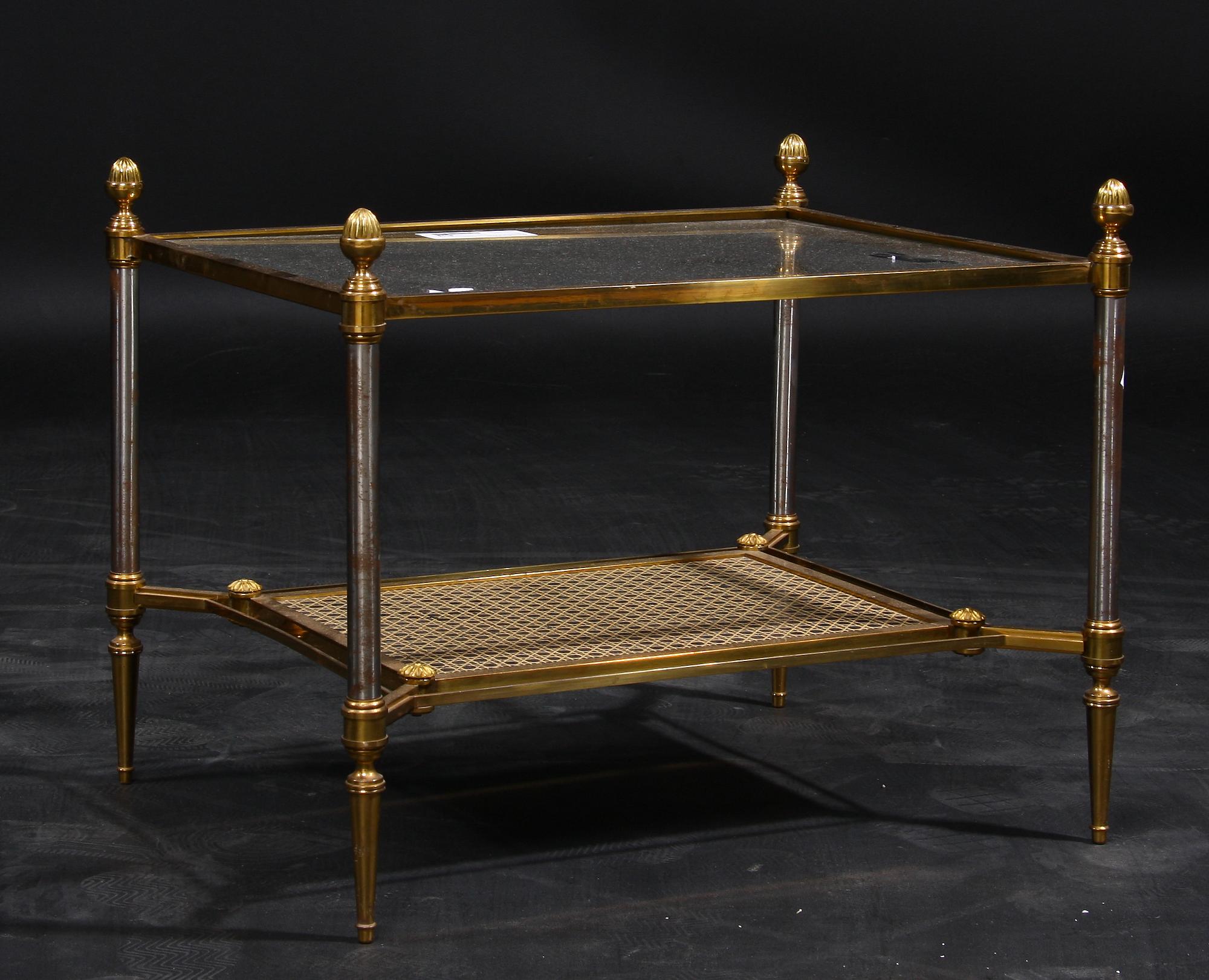 LAMPBORD, Louis XVI-stil, 1900-talets andra hälft.