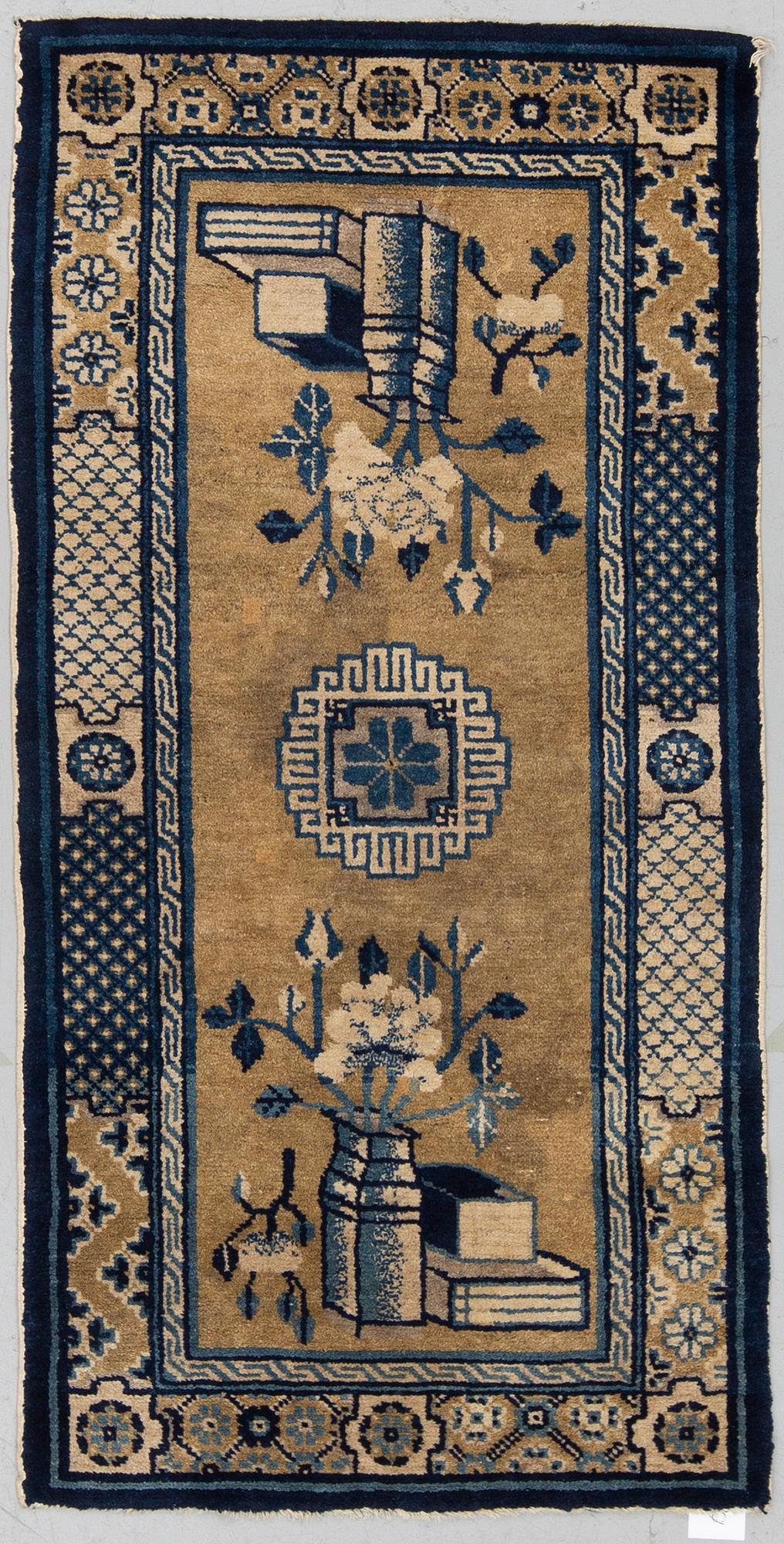 MATTA, semiantik Baotou, Kina, ca 133 x 68 cm.