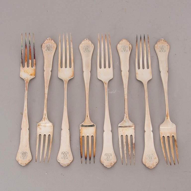 An 58-piece Finnish Chippendale silver cutlery set, Kultateollisuus Oy, Turku and Kultakeskus, Hämeenlinna, 1952-64.