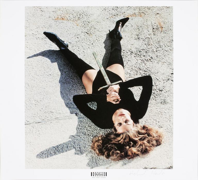 HELMUT NEWTON, färgoffsetlitografi. The Wolford portfolio, sign.