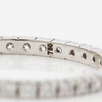 Ring, full eternity, 18K white gold with brilliant-cut diamonds.