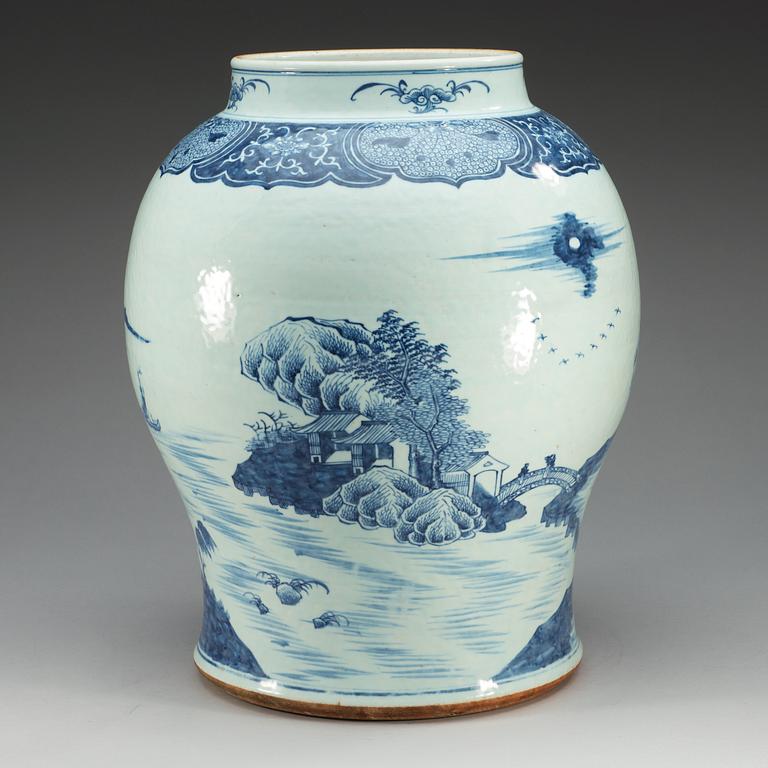 A large blue and white jar, Qing dynasty, Jiaqing (1796-1820).