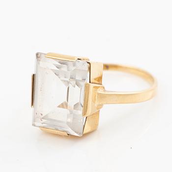 18K gold ring with a step-cut rock crystal, H Engelbert.