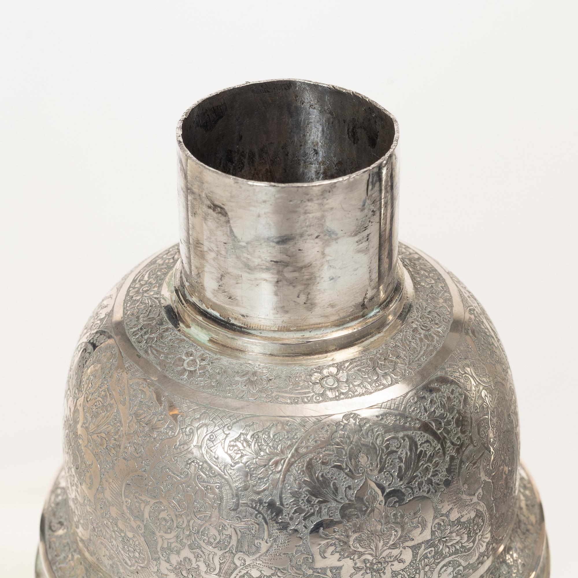Cocktail shaker, silver, Persian, first half of the 20th century. Total weight 515 grams.