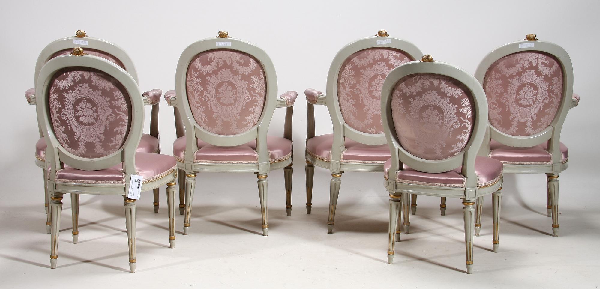 SALONGSGRUPP, 8 delar, gustaviansk stil, 1900-talets första hälft.