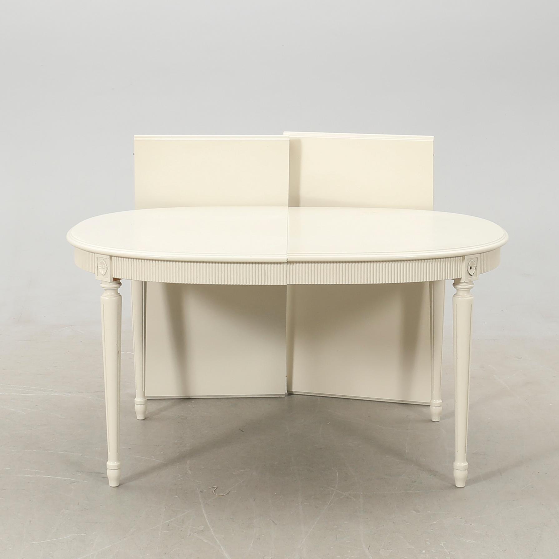 Dining set, 7 pieces, Gustavian style, mid-20th century.