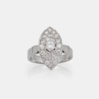 An elipse-shaped brilliant-cut diamond ring. Total carat weight circa 1.15 ct.