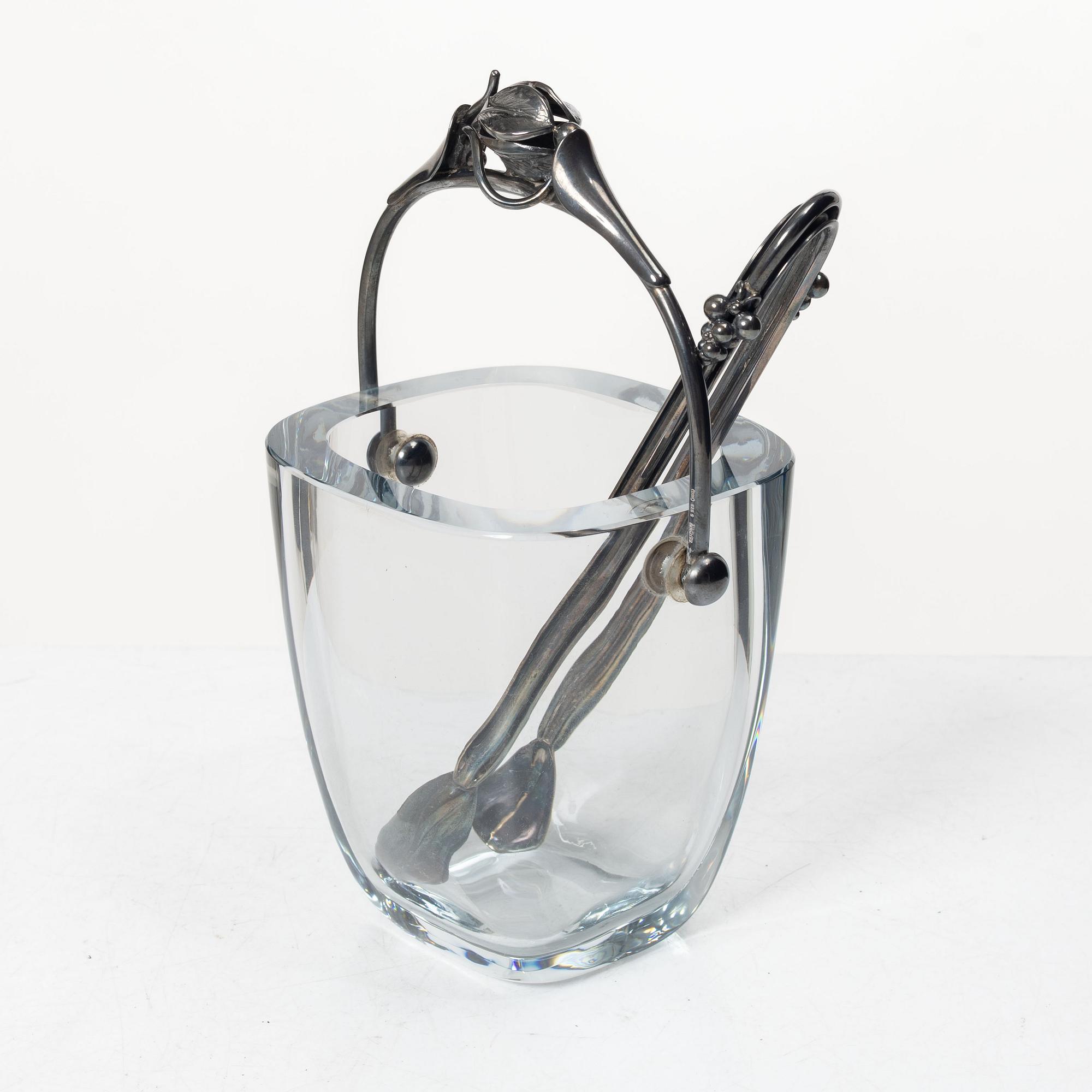 Ice bucket, glass, Strömbersghyttan, with mount and tongs in Danish silver, circa mid-20th century.
