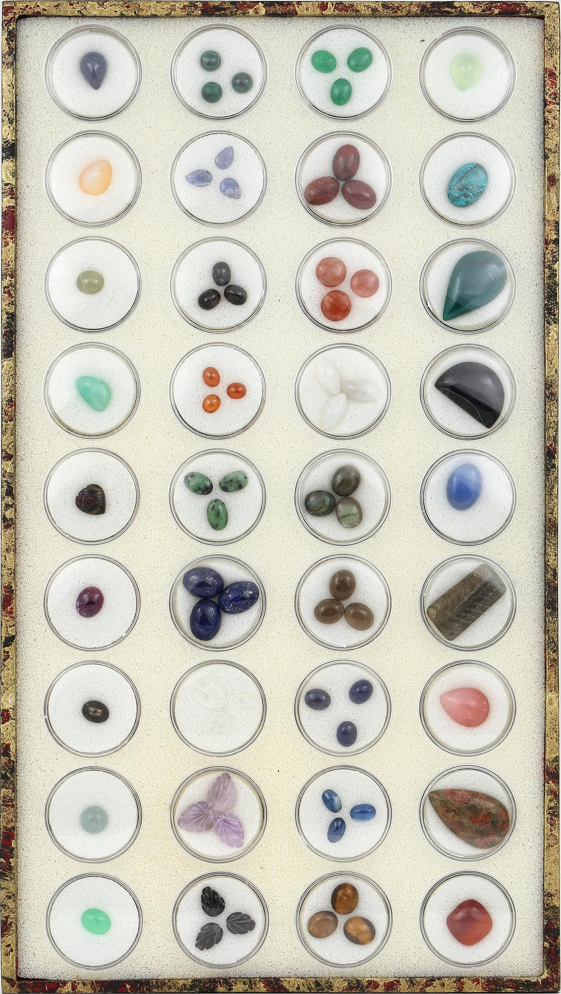 ÄDELSTENSSAMLING, 36 delar.