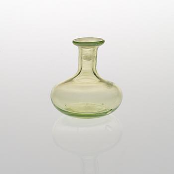 TAPIO WIRKKALA, GLASFLASKA, signerad Tapio Wirkkala Iittala.