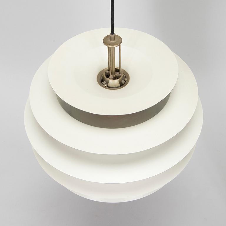Poul Henningsen, taklampa, "PH-Kontrast", Louis Poulsen.