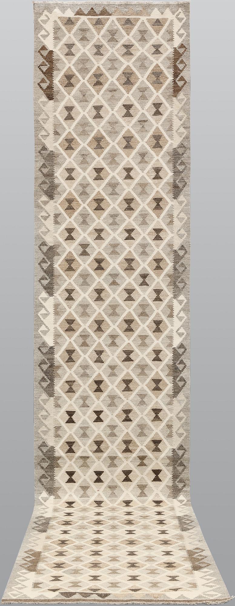 Gallery carpet, Kelim 394 x 82 cm.