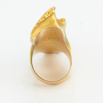 Björn Weckström, a "Lord of the Rings" 14K gold ring, Lapponia 1973.