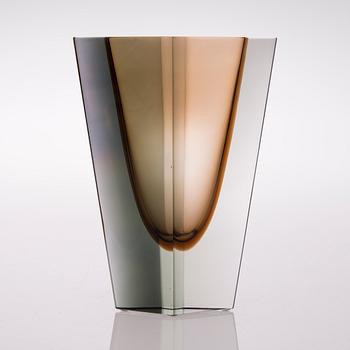 A 'Prisma KF 215' vase, signed K. Franck, Nuutajärvi Notsjö.