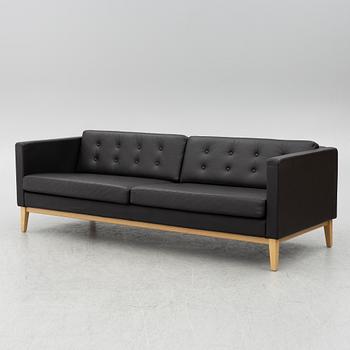 Leila Atlassi, soffa "Madison" för Swedese, samtida.