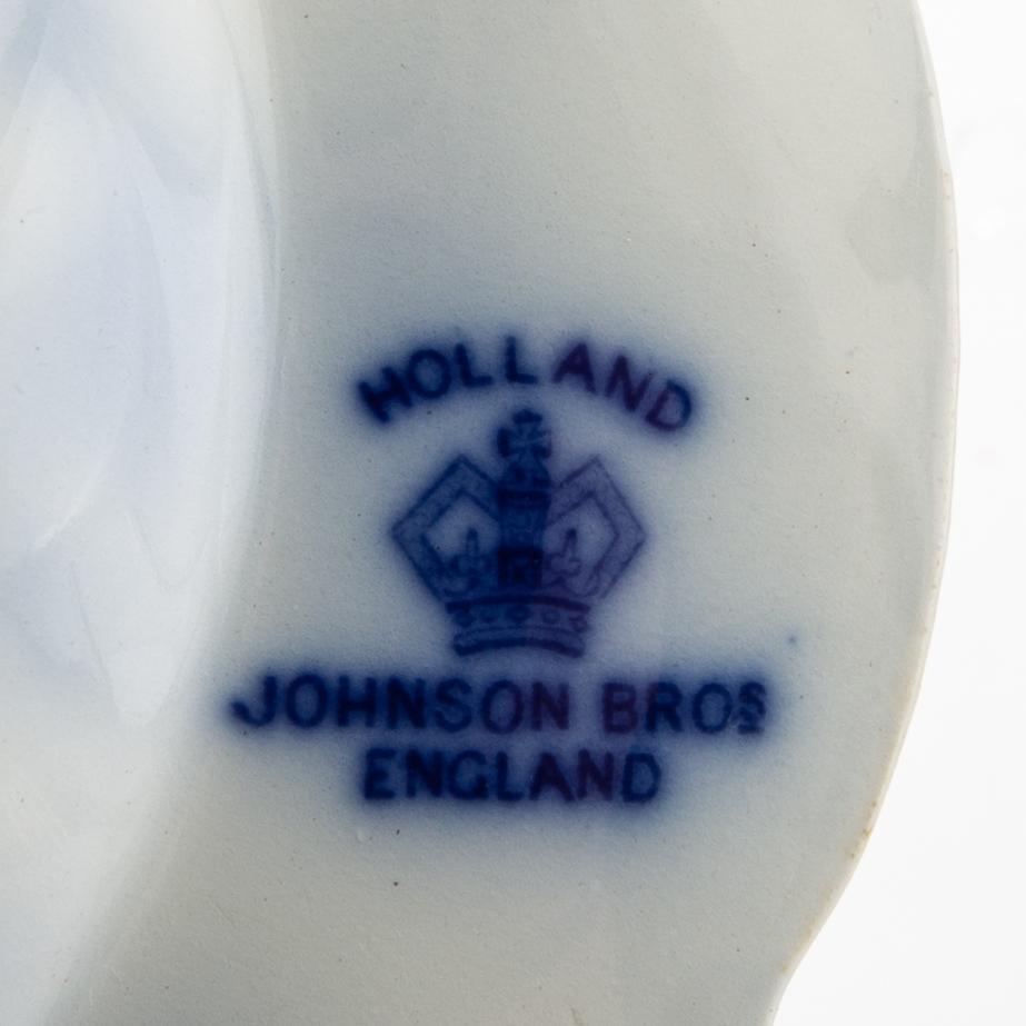 Dinner service, 97 pieces, Johnson Bros, "Holland", England, early 20th century.