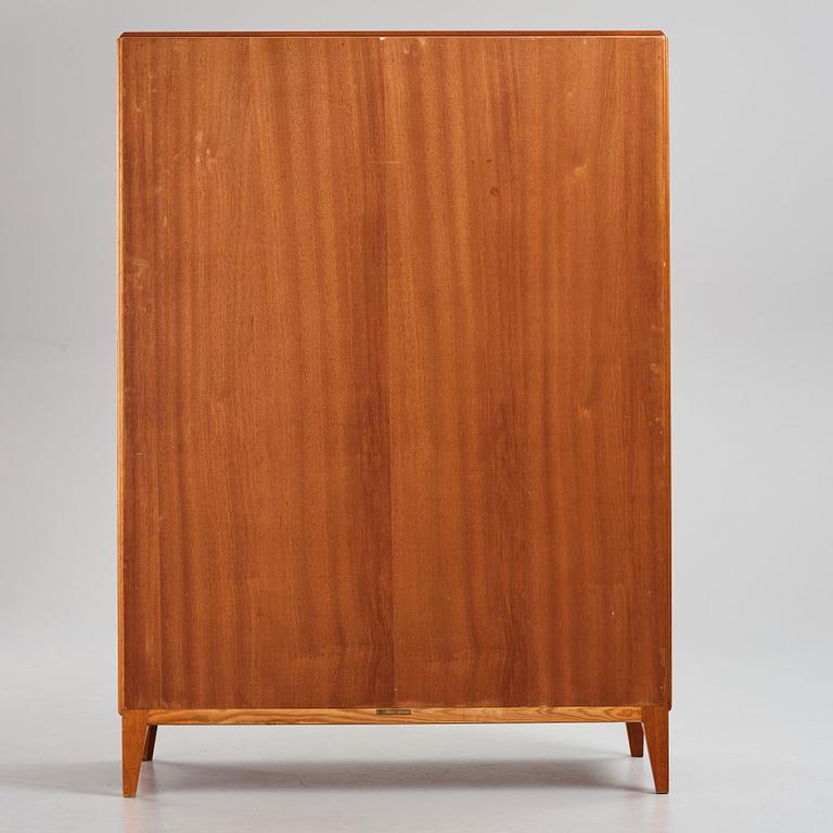 Nordiska Kompaniet, a Swedish Modern "Anette" cabinet, Sweden 1944.