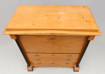 CHIFFONJÉ, Karl-Johan, 1800-talets mitt.
