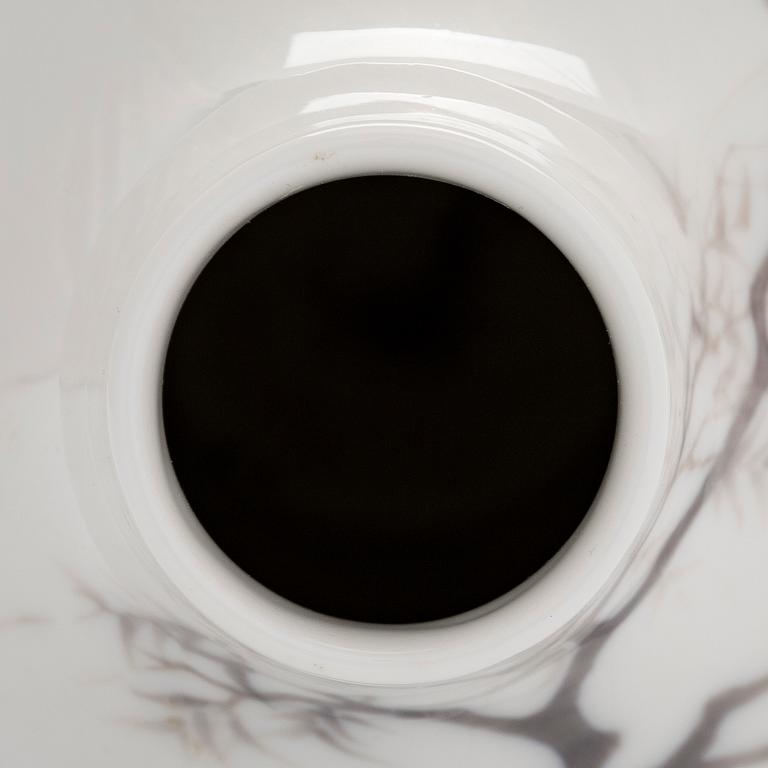 Royal Copenhagen, maljakko, posliinia, Royal Copenhagen, 1900-luvun alkupuoli.