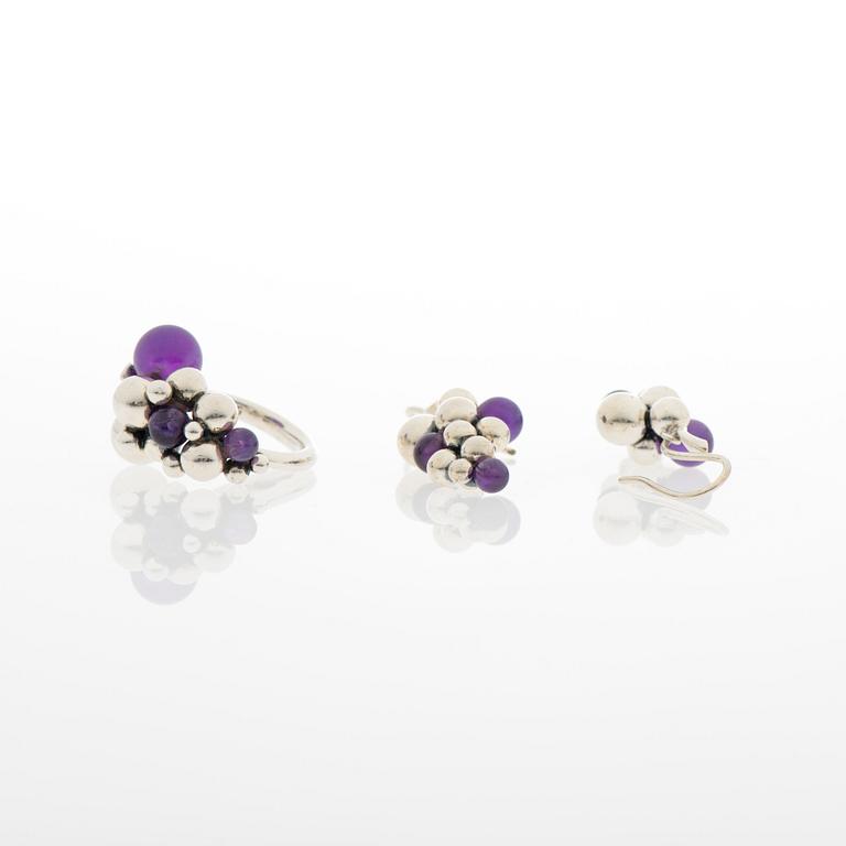 GEORG JENSEN, EARRINGS and RING, "Moonlight grapes", silver, amethysts.