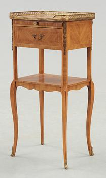 SÄNGBORD, rokokostil, 1900-tal.