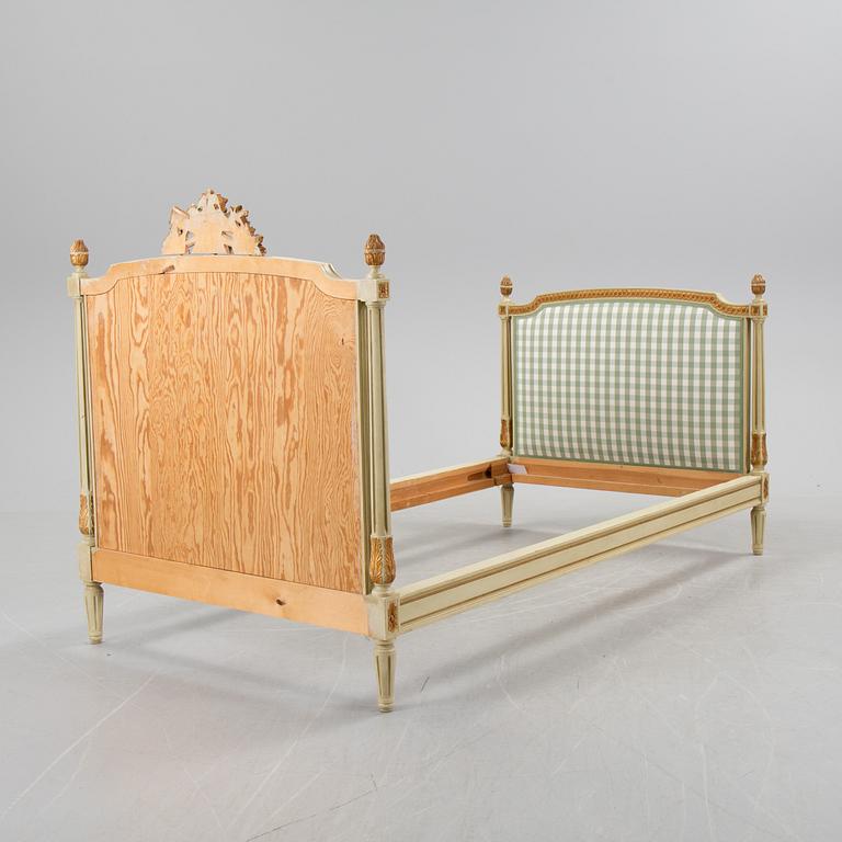 A Gustavian style bed, 20th century.