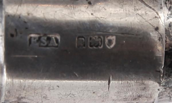 STICKERT, med silverbeslag, London 1910.