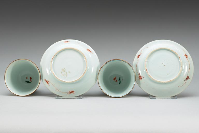 A pair of famille verte  cups with stands,  Qing dynasty, Kangxi (1662-1722).