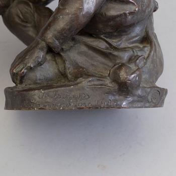 CHRISTIAN ERIKSSON, SKULPTUR, mörkpatinerad brons. Sittande same, signerad 1902.