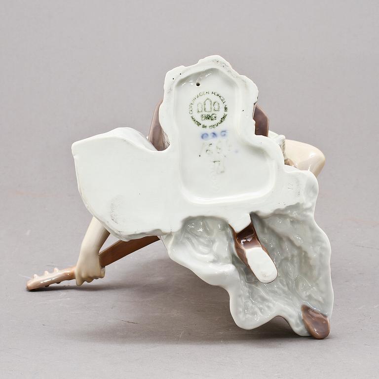 FIGURIN, porslin, Royal Copenhagen, 1900-tal.