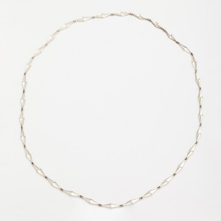 Björn Weckström, A sterling silver necklace "Rombo". Lapponia 1998.