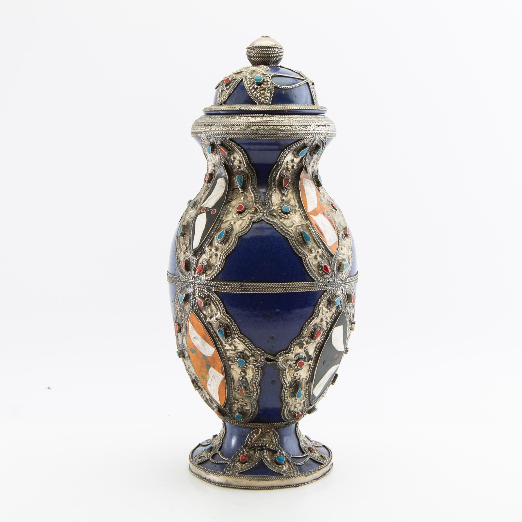 Urn with lid, Morocco (?), 20th century.