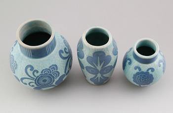 VASER, 3 st, stengods, Josef Ekberg, Gustavsberg.