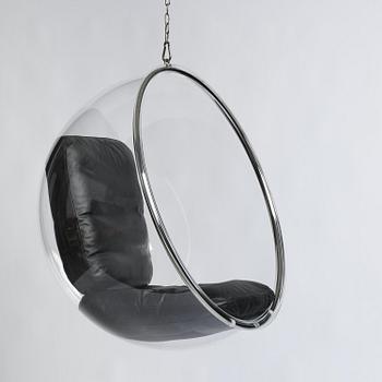 Eero Aarnio, hängfåtölj, "Bubble Chair", Eero Aarnio Originals, Finland, efter 2016.