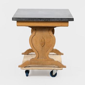 Stone table, 19th century.