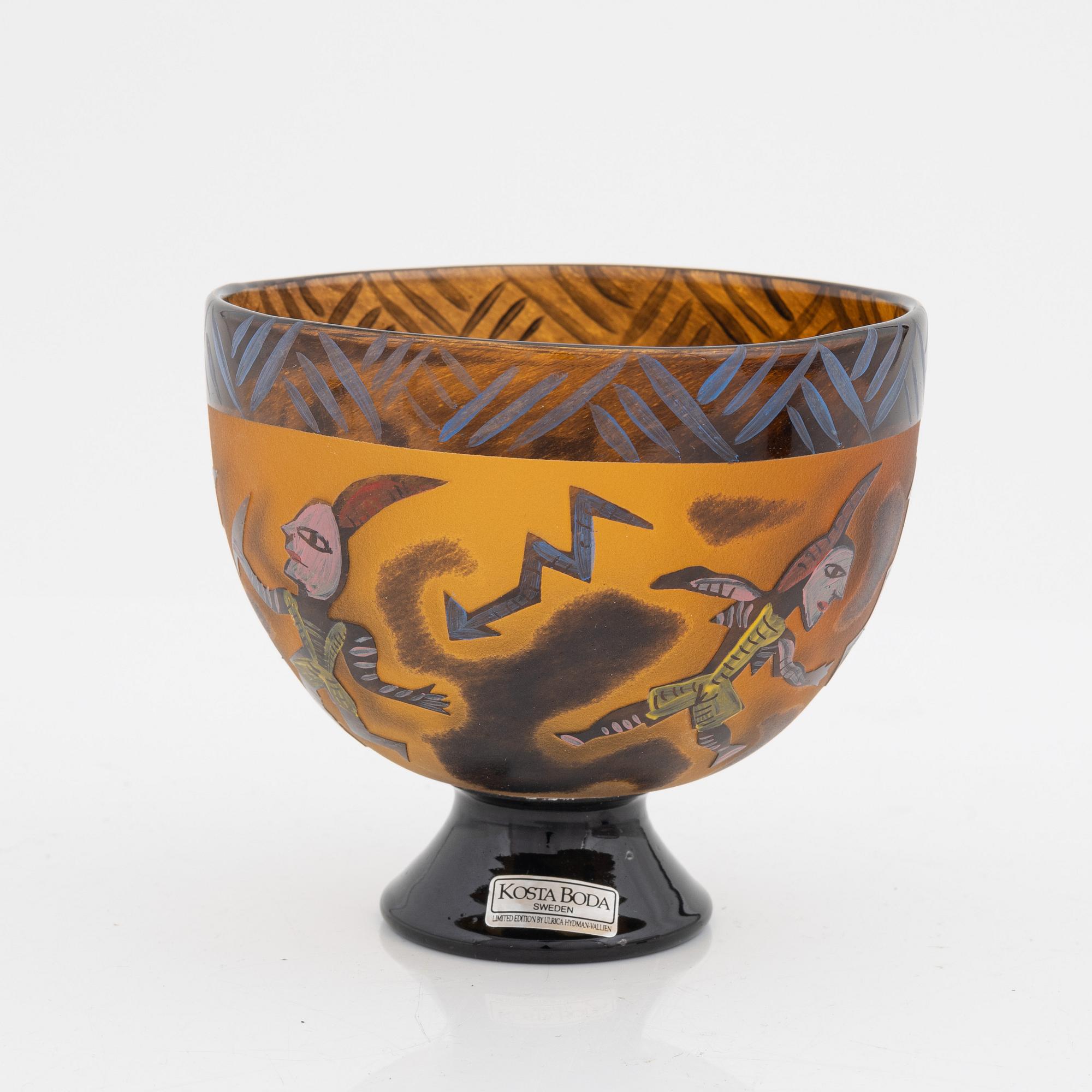 Ulrica Hydman Vallien, a 'Juvel' limited edition vase, and a bowl, numbered 7/60, signed.