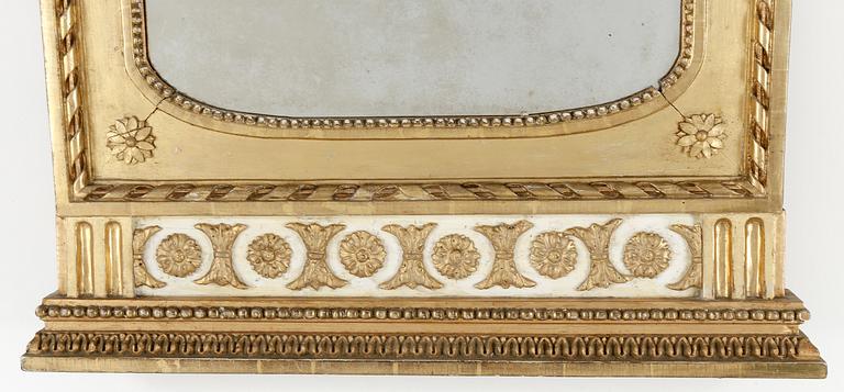 SPEGEL, sengustaviansk, omkring år 1800.