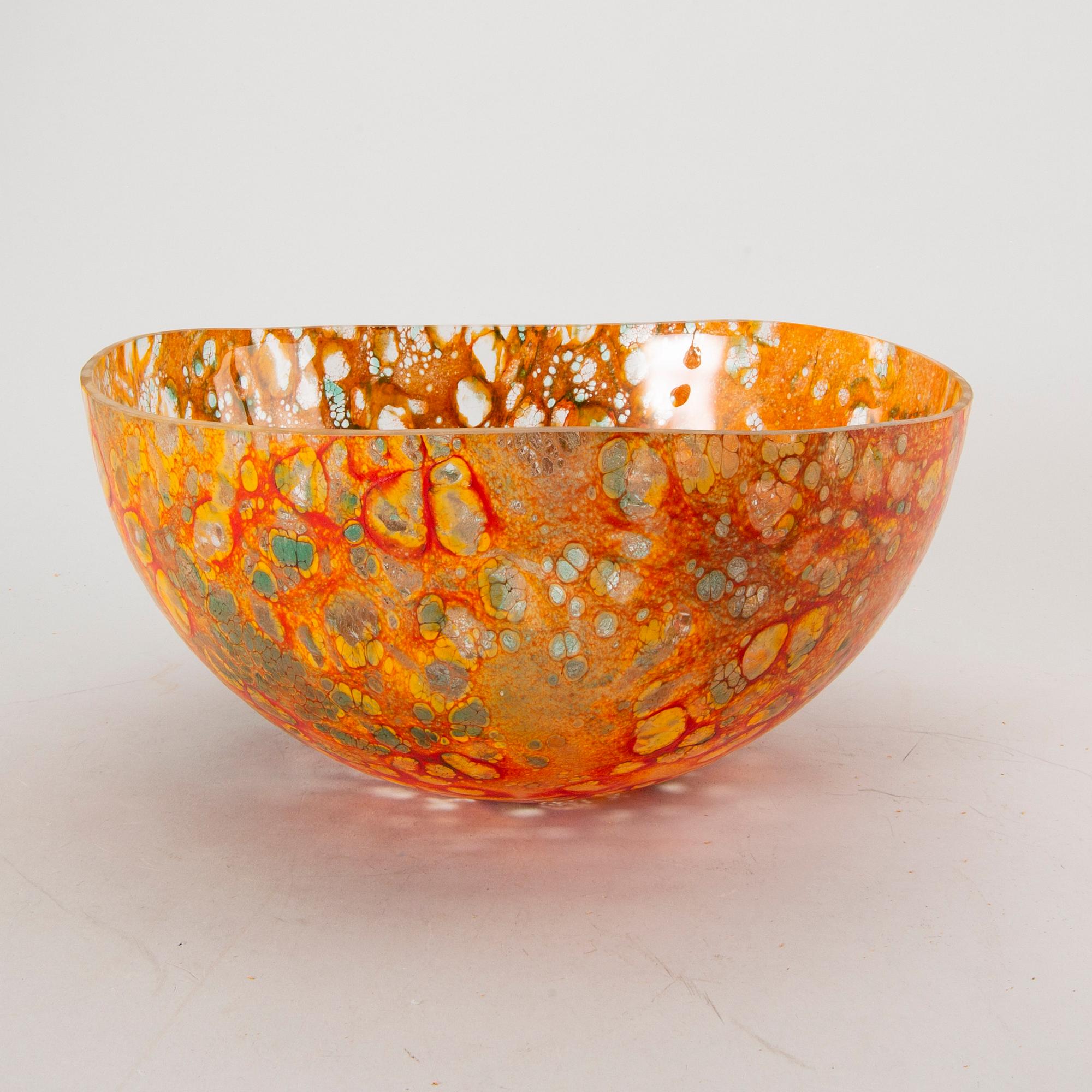 KJELL ENGMAN, a signed "Dino" Kosta Boda glass bowl.