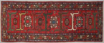 GALLERIMATTA, troligen Kaukasien, old, ca 320 x 102 cm.