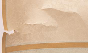 Oidentifierad konstnär, Gräshoppa och fjärilar invid planta.