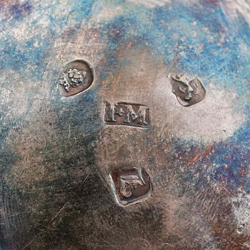 STOP, silver, IM,  London 1766. Vikt ca 788 g.