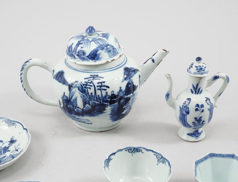 PARTI PORSLIN, Kina, 1700, 1800 och 1900-tal.