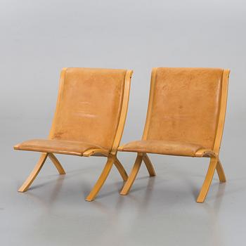 PETER HVIDT & ORLA MØLGAARD NIELSEN, a pair of X-chair.