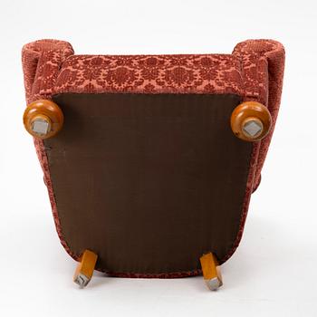 Armchairs, a pair, Swedish Modern, first half of the 20th century.