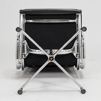 CHARLES & RAY EAMES, kontorsstol, "EA 208 Soft Pad Chair", Vitra.