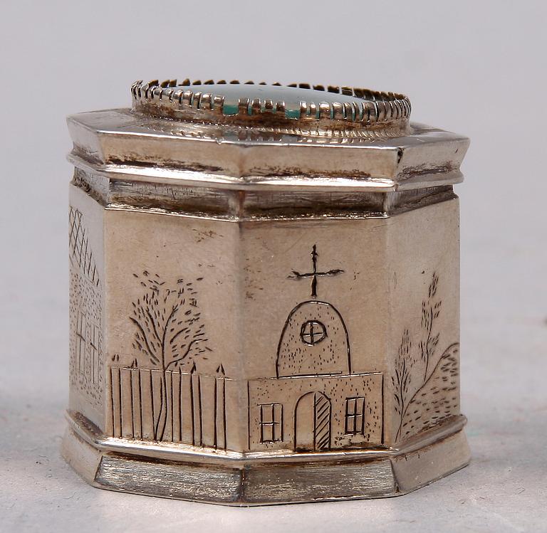 SVAMPDOSA, silver, Peter Andreas Thomasson, Karlskrona, verksam 1832-1864.