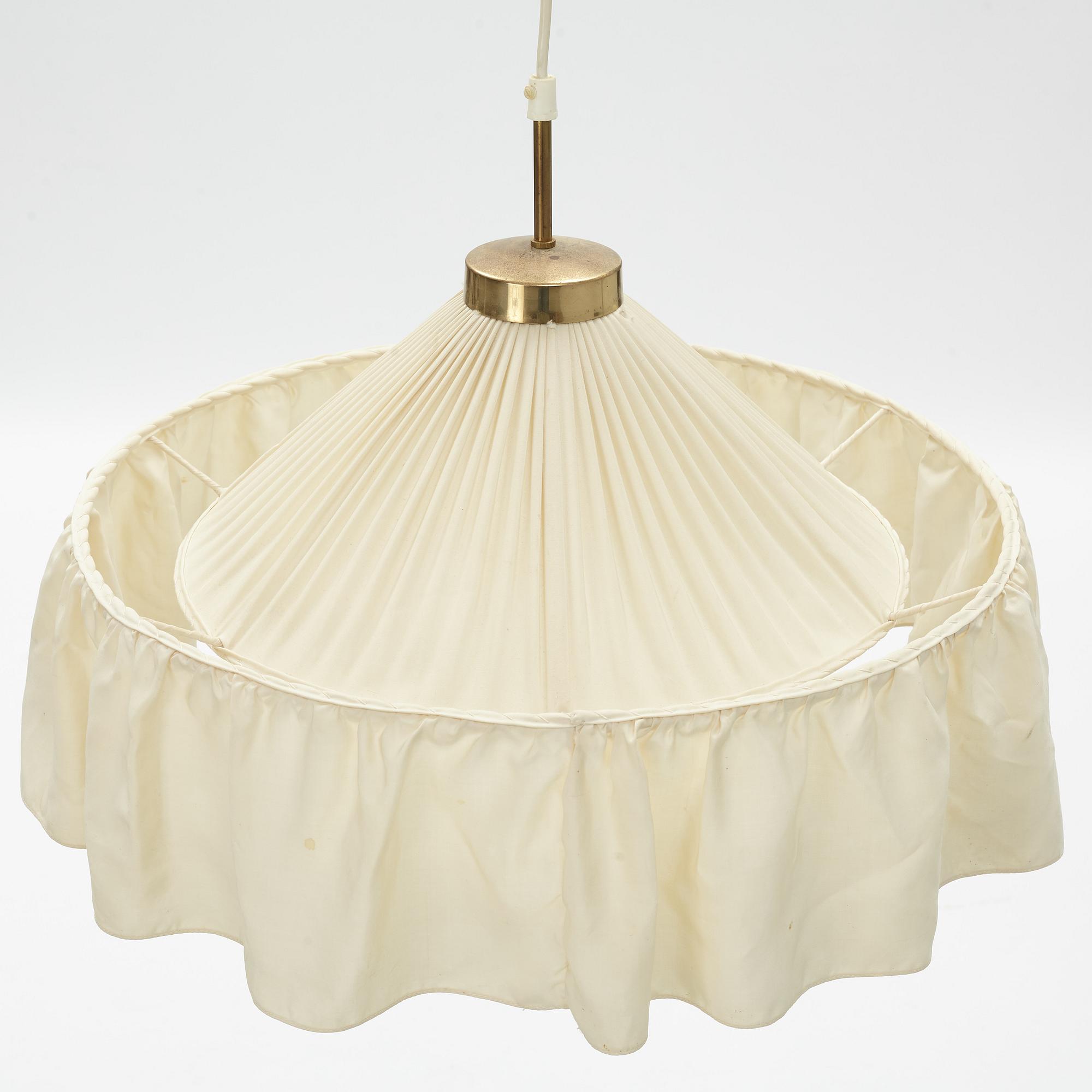 Josef Frank, taklampa, modell 2560, Firma Svenskt Tenn.